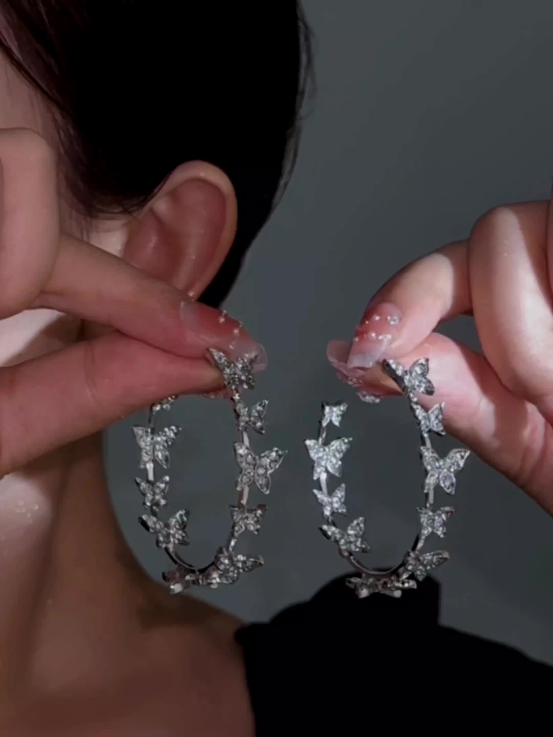 Sterling Silver Exaggerated Butterfly Shaped Hoop Earrings - Statement Jewelry for Women with Unique Personality and Temperament, Elegant Ear Accessories with Delicate Needle Details, Perfect for Everyday Wear or Special Occa