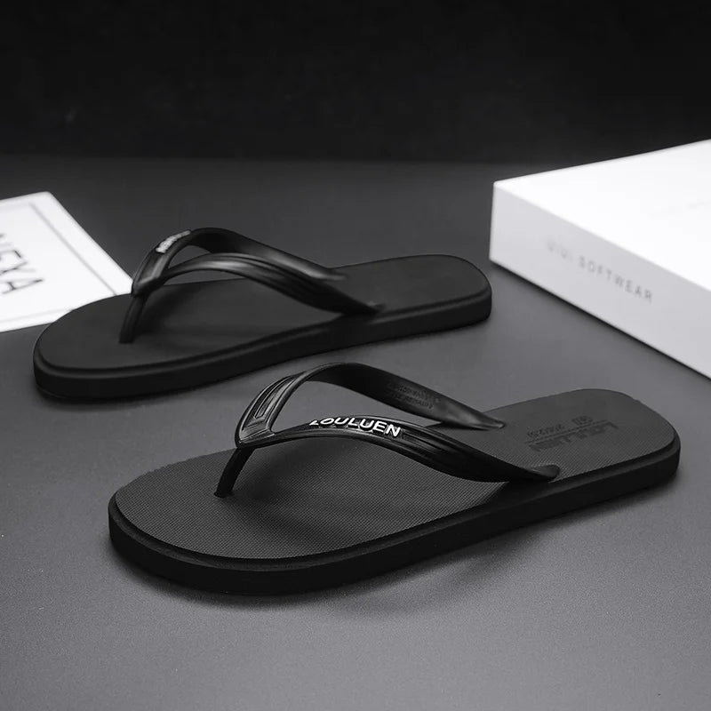 New men's flip flops with soft sole, comfortable, open toe flip flops for indoor and outdoor walks, summer beach flip flops for