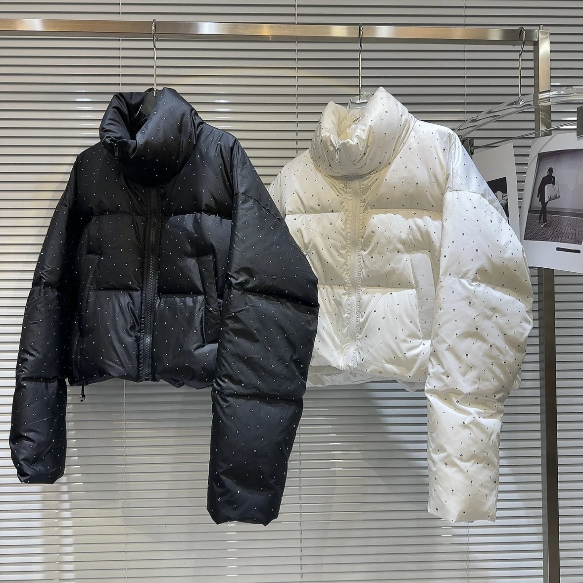 Winter Women Old Money Vintage Padded Jacket Rhinestone Puffer Jacket Stand Collar Outwear Old Money Thick Warm Luxury Aesthetic
