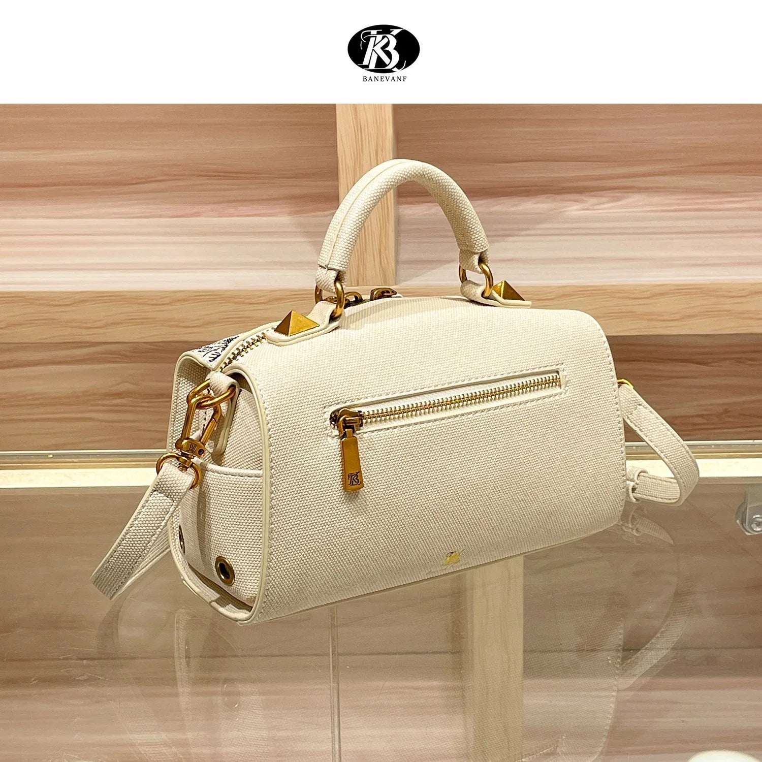 Ladies Embroidery Handbag Fashion Hundred Crossbody Bag Wealthy Popular Shoulder Bag Boston Bag Pillow Shape PU Material