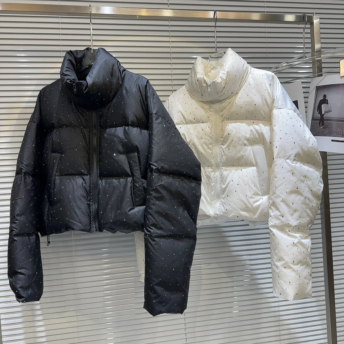 Winter Women Old Money Vintage Padded Jacket Rhinestone Puffer Jacket Stand Collar Outwear Old Money Thick Warm Luxury Aesthetic