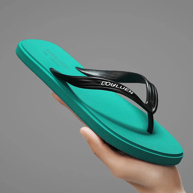 New men's flip flops with soft sole, comfortable, open toe flip flops for indoor and outdoor walks, summer beach flip flops for