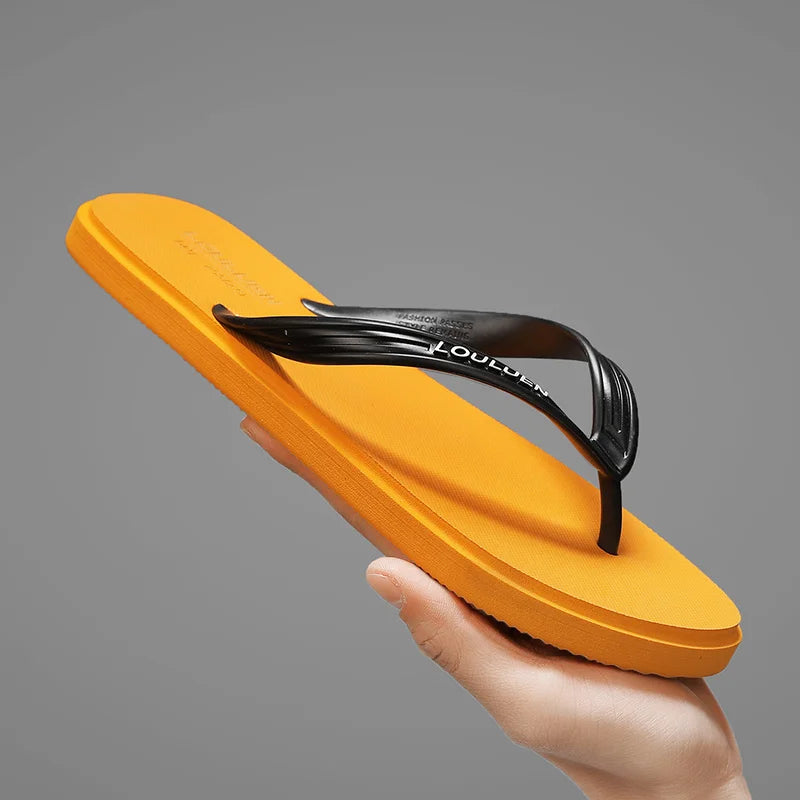 New men's flip flops with soft sole, comfortable, open toe flip flops for indoor and outdoor walks, summer beach flip flops for